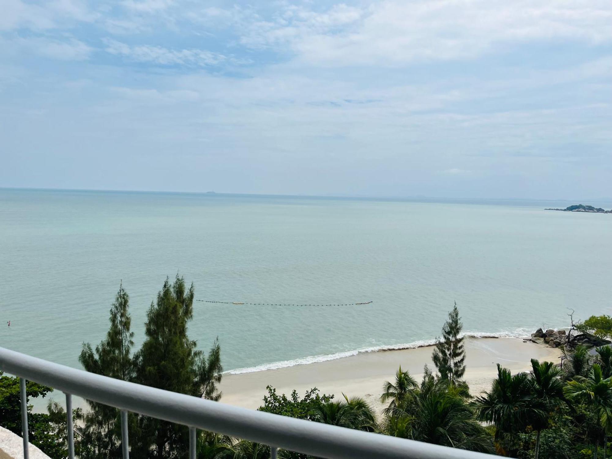טנג'ונג בונגא Paradise By The Sea In Penang By Veron At Rainbow Paradise מראה חיצוני תמונה