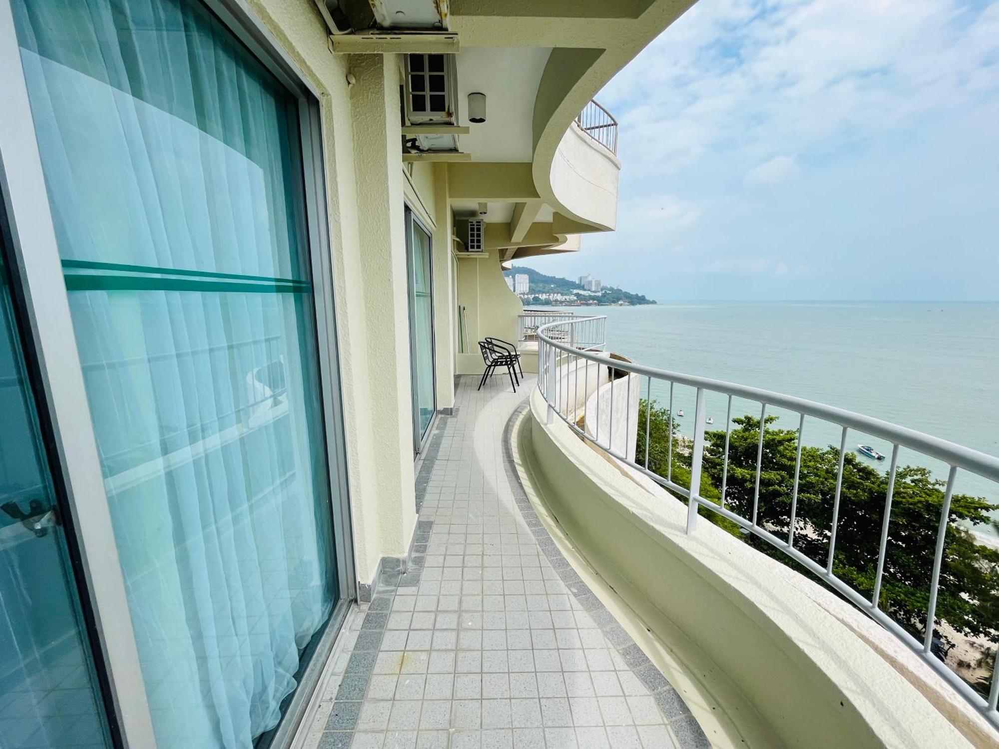 טנג'ונג בונגא Paradise By The Sea In Penang By Veron At Rainbow Paradise מראה חיצוני תמונה