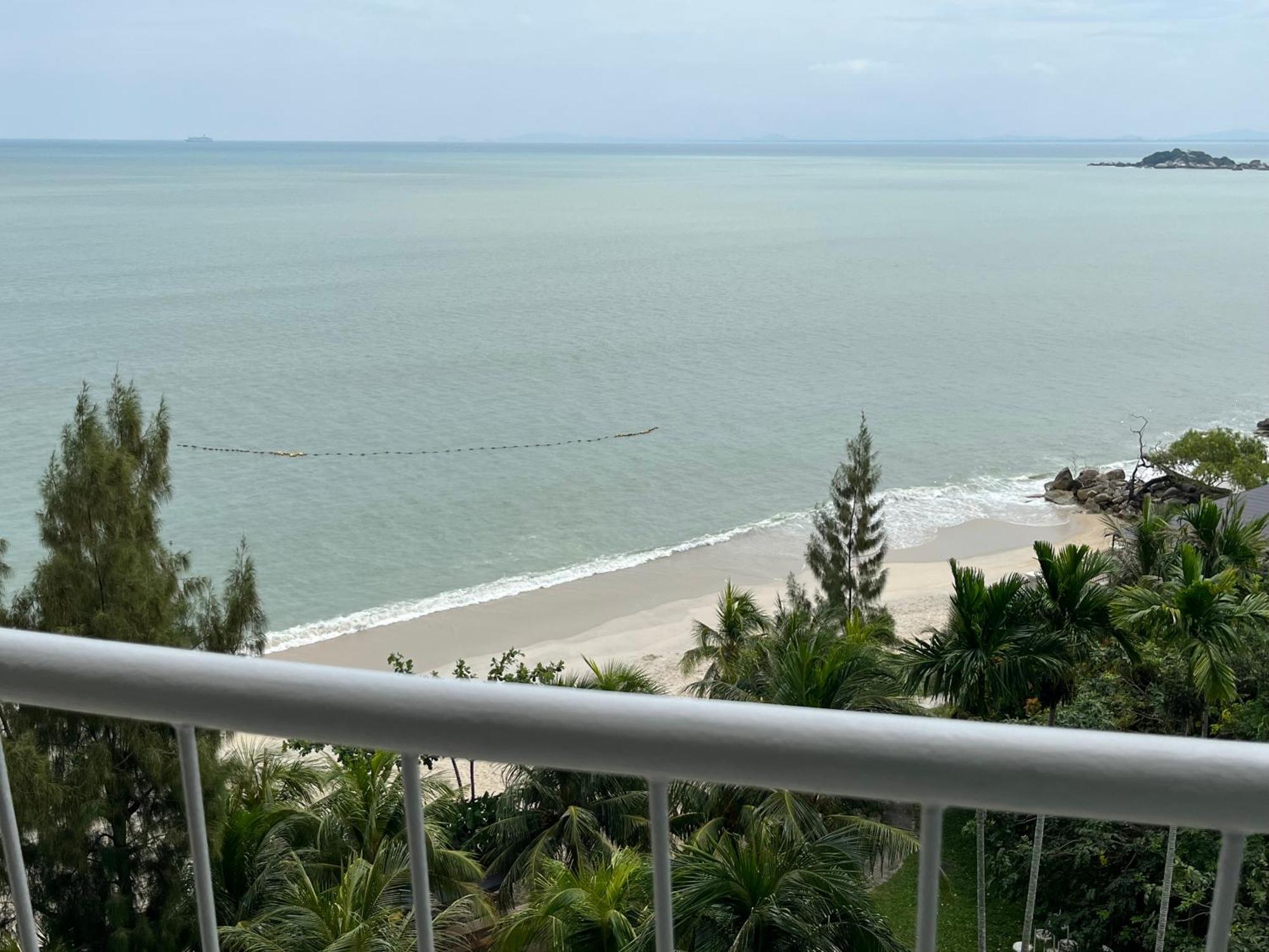 טנג'ונג בונגא Paradise By The Sea In Penang By Veron At Rainbow Paradise מראה חיצוני תמונה