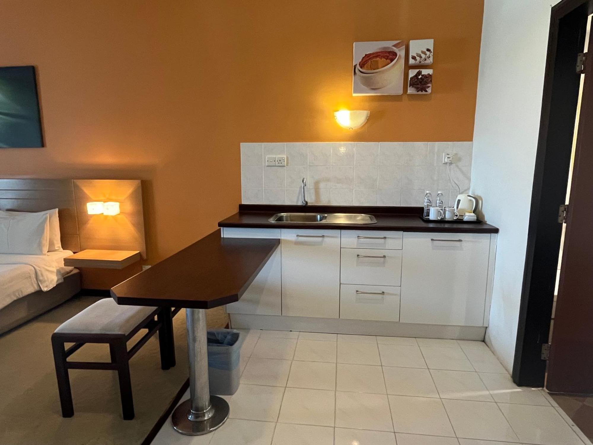 טנג'ונג בונגא Paradise By The Sea In Penang By Veron At Rainbow Paradise מראה חיצוני תמונה